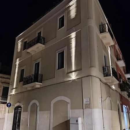 Trani Residence Luaran gambar