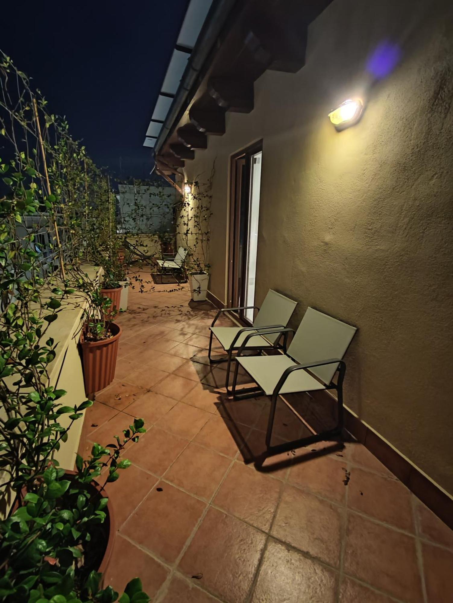 Trani Residence Luaran gambar